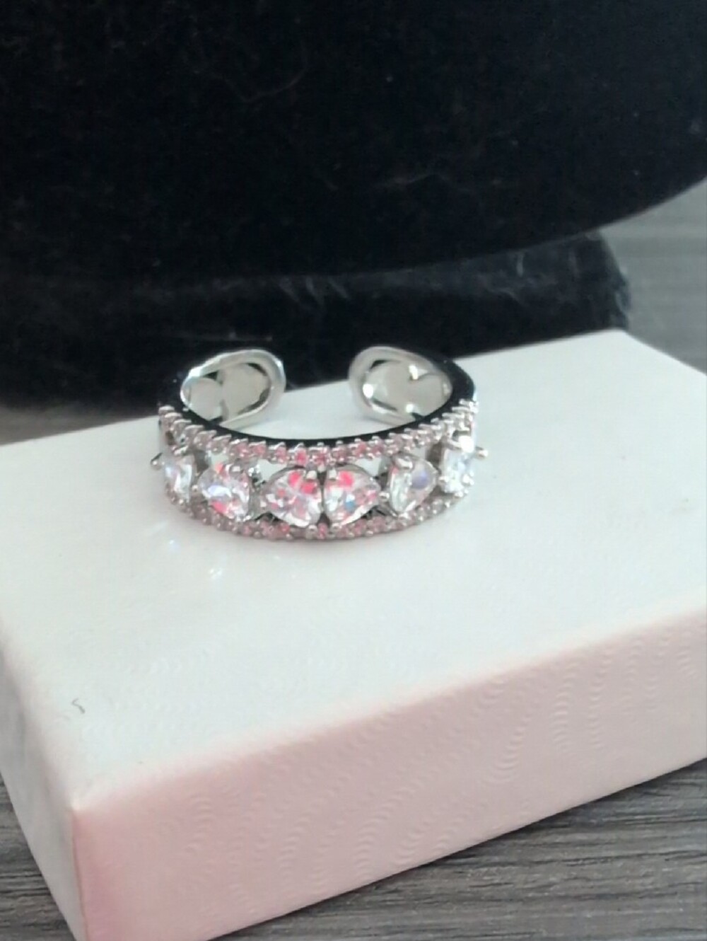 Adjustable 6, 7, 8, 9 ,10 Silver Band Ring with Heart-Cut White Stones